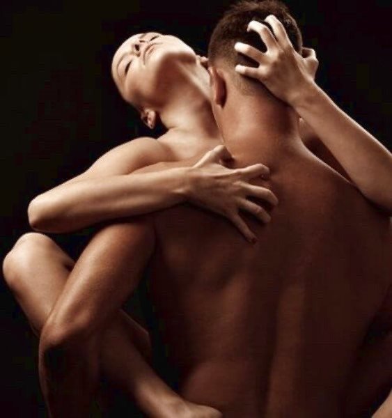 Inchiostro e desiderio &ndash; La rubrica di poesia erotica di Jim Liam Scott